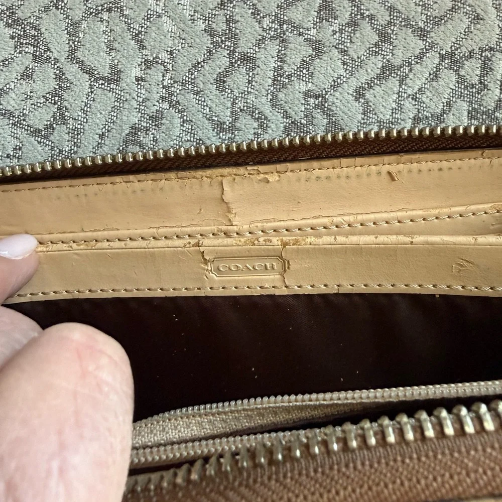 Coach Brown and Cream Zip Wallet - Picture 3 of 6